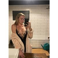 F2SJRQOa0AAqRs7.jpg_large